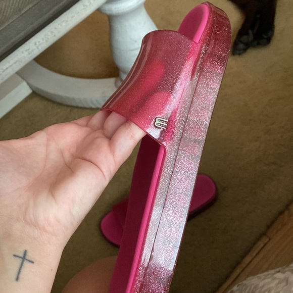 Melissa slides - Picture 9 of 11